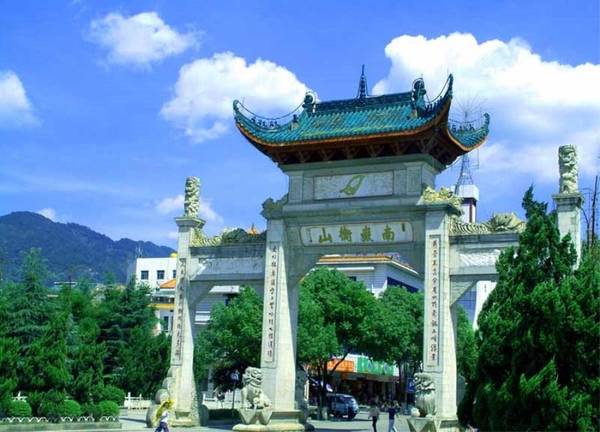 【2021最新】小湖南旅游景点推荐，让你一次玩个够